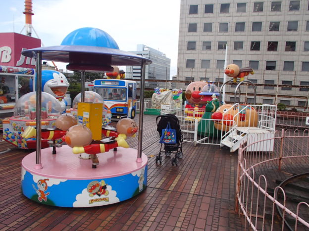 子供と行く横浜高島屋 屋上の遊び場やキッズフロアのレビュー 子連れでお出かけしよう 関東在住ママのブログ